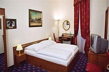 Hotel Hotel&apartments Zarenhof Friedrichshain 3*