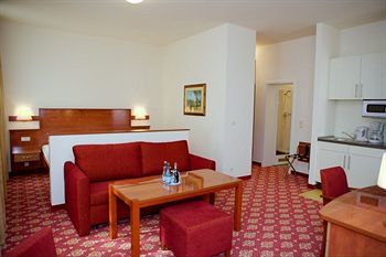 Hotel Hotel&apartments Zarenhof Friedrichshain 3*